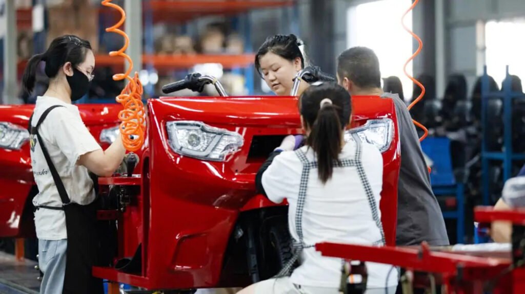 Tricycle Plate Chain Conveyor Assembly Line