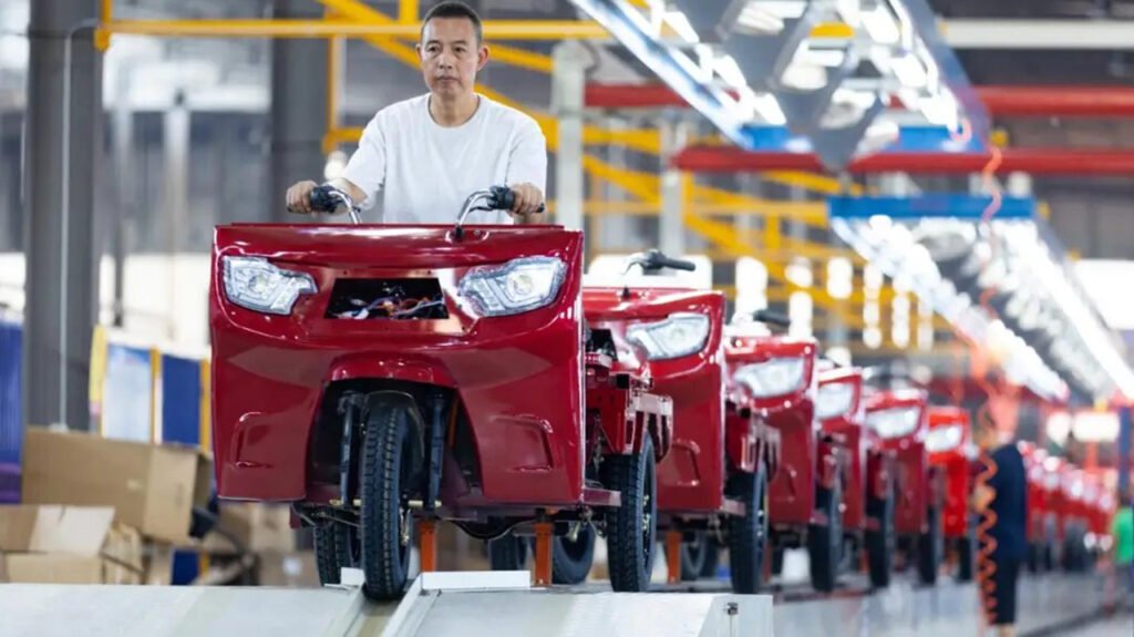 Tricycle Plate Chain Conveyor Assembly Line